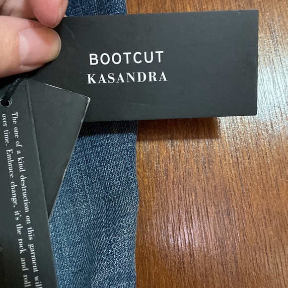 Rock & Republic Jeans - Picture 6 of 6